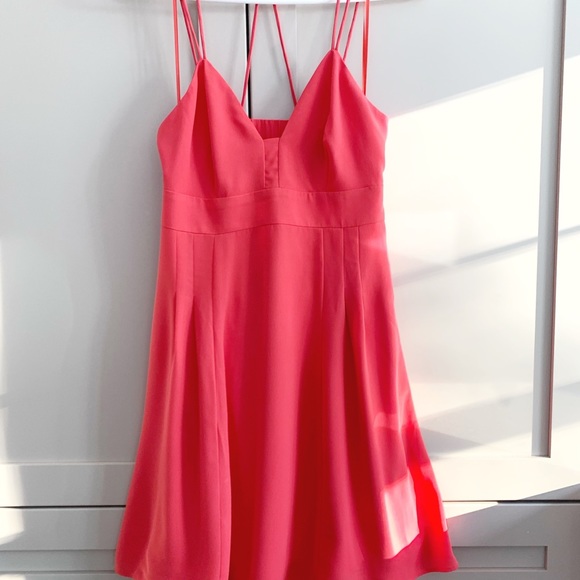 EXPRESS Babydoll Dress in Coral - Picture 3 of 8